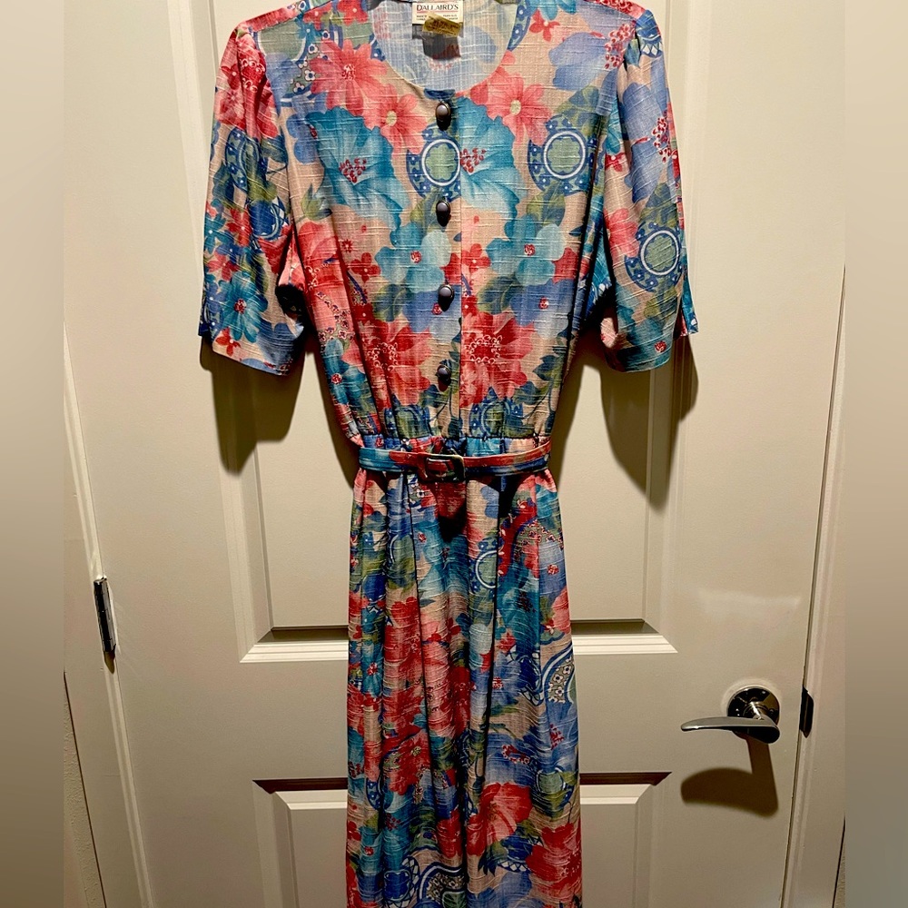 Women’s D’allairds floral pattern long dress